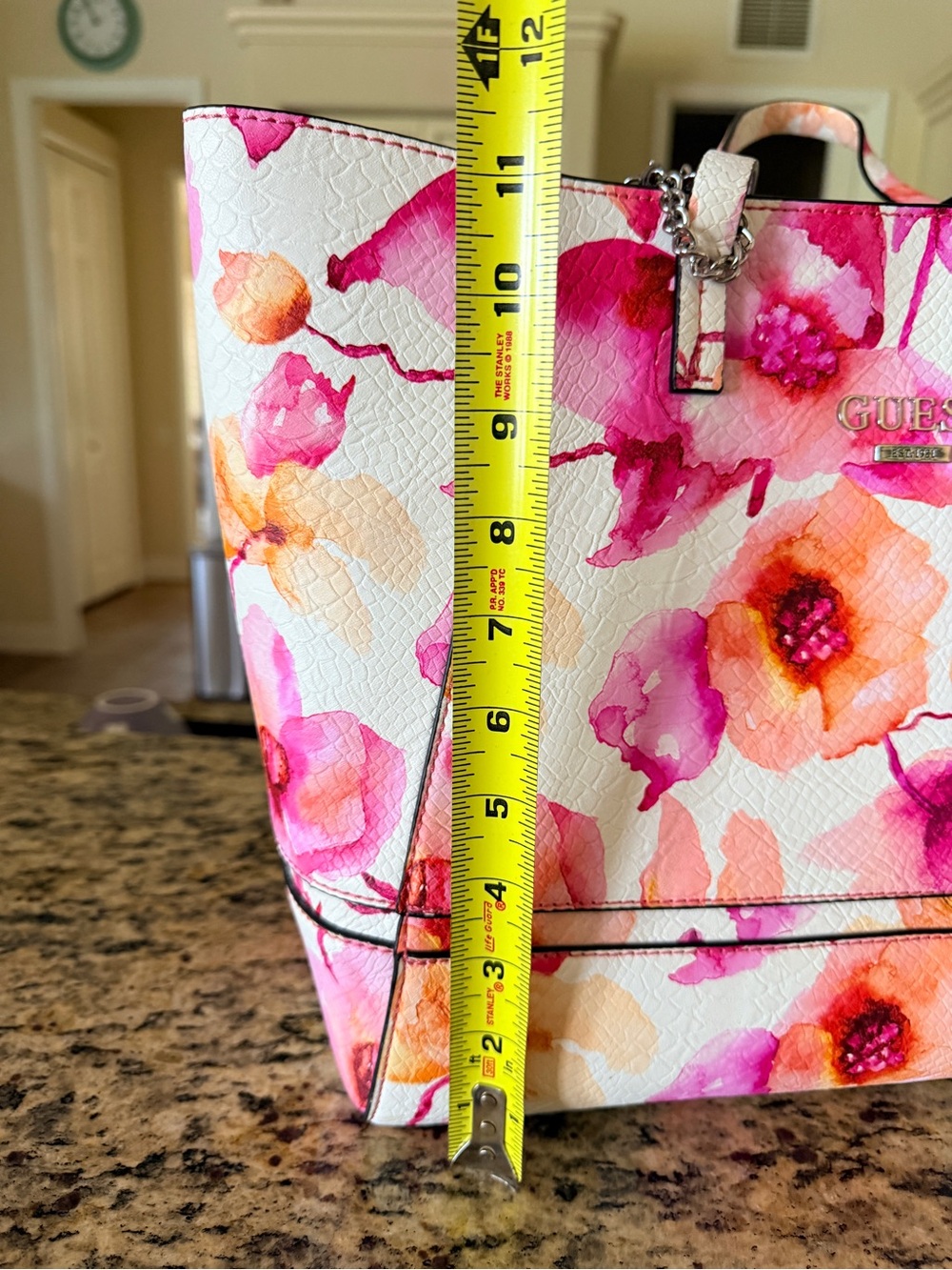 Guess Cream and Pink Floral Tote 🌸💐🌺 - Picture 12 of 14